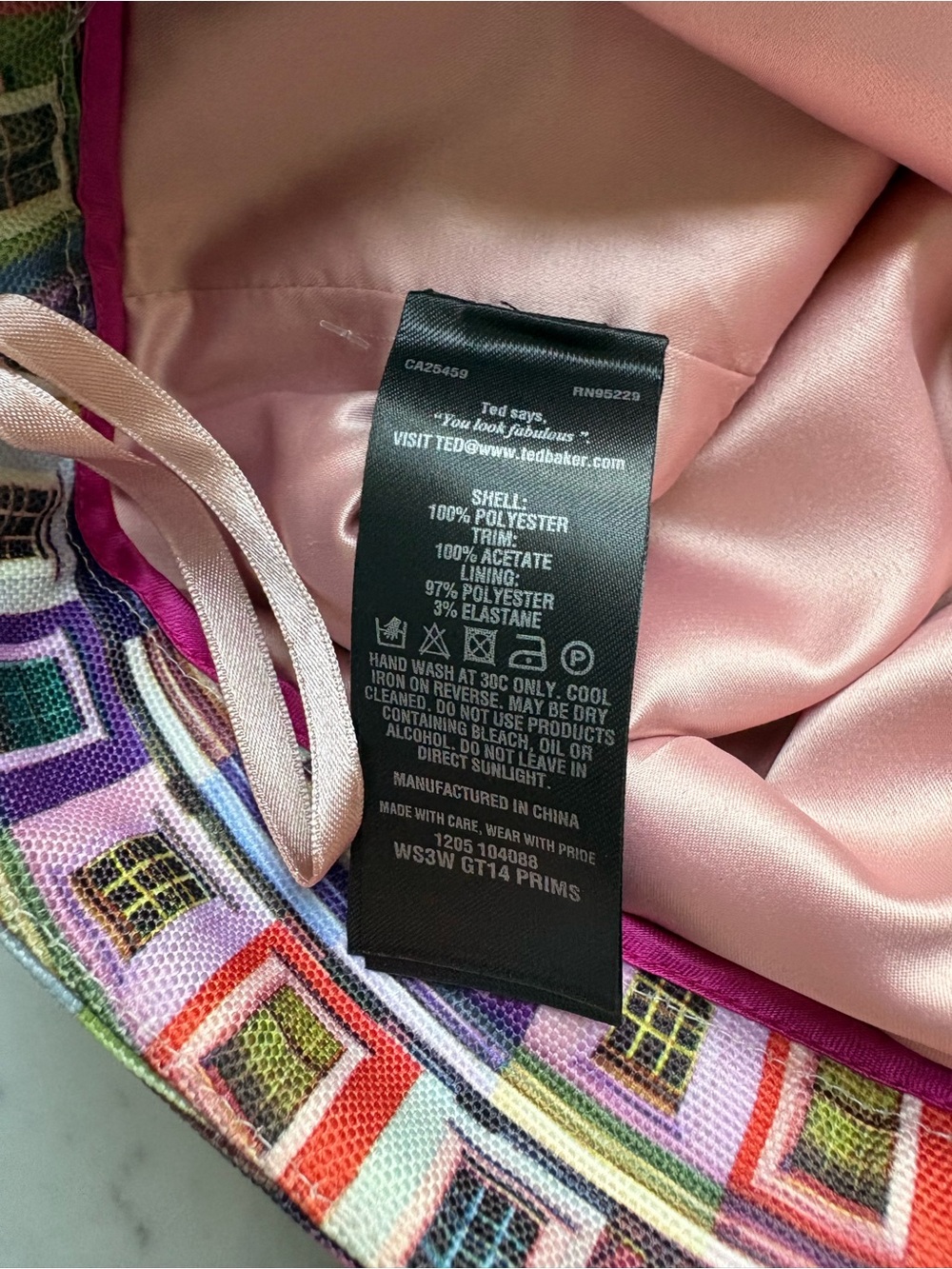 Ted Baker London Colorful Window Print Tailored Shorts Women’s Size 0 - Picture 10 of 10